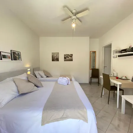 Ma&mi Vendégház Cefalù