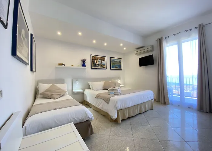 Ma&mi بيت ضيافة تْشيفالو